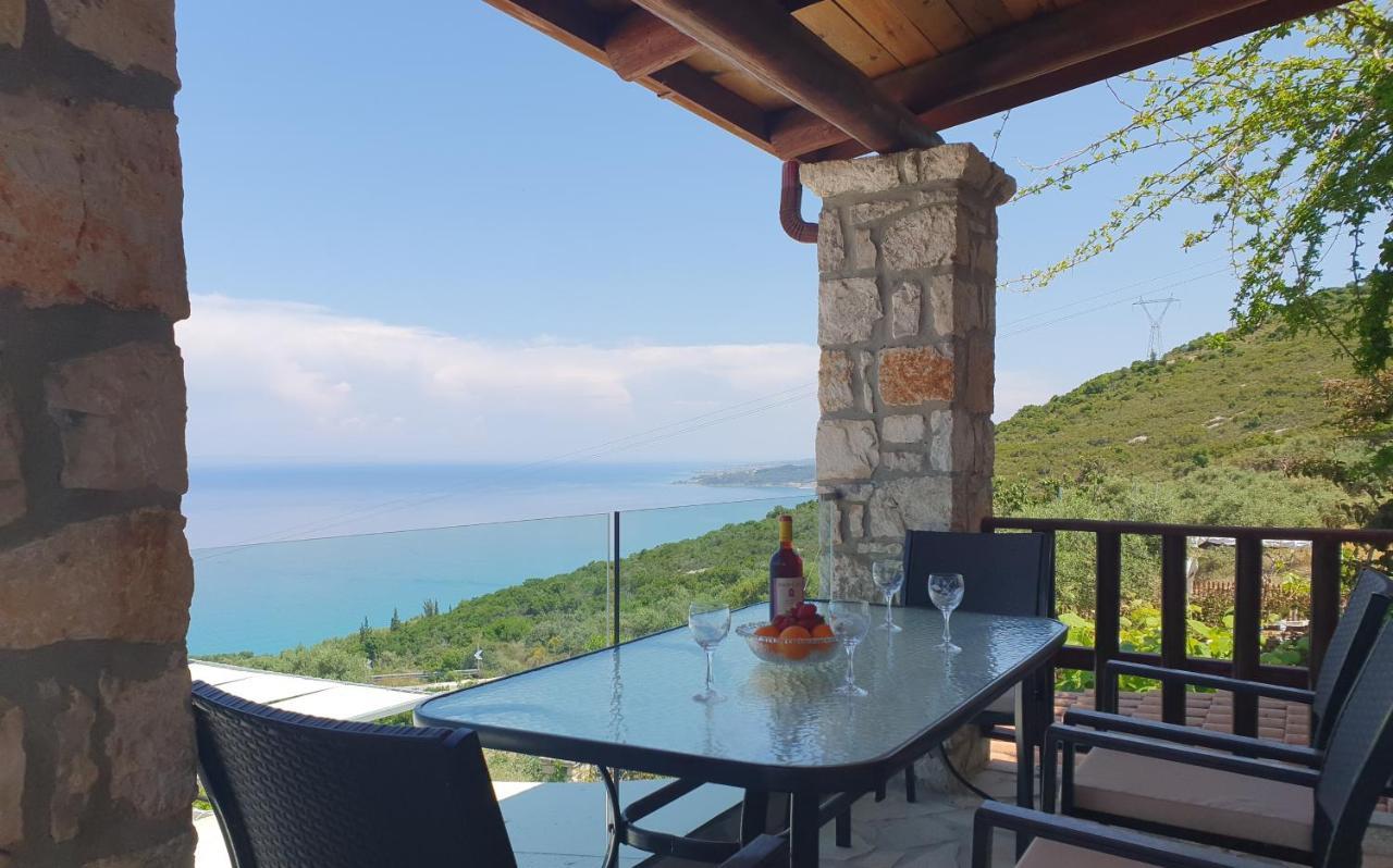 Nireas : Stone Villa Orthoniaí Екстериор снимка